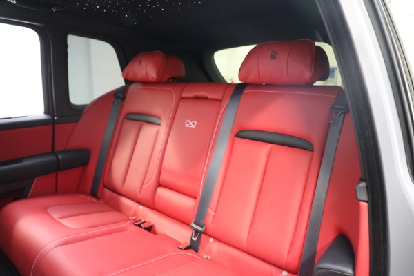 New 2022 Rolls-Royce Cullinan Black Badge for sale Sold at Alfa Romeo of Greenwich in Greenwich CT 06830 22