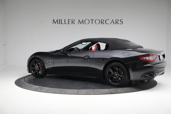 Used 2014 Maserati GranTurismo for sale Sold at Alfa Romeo of Greenwich in Greenwich CT 06830 16