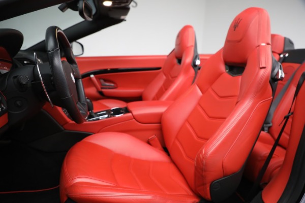 Used 2014 Maserati GranTurismo for sale Sold at Alfa Romeo of Greenwich in Greenwich CT 06830 25