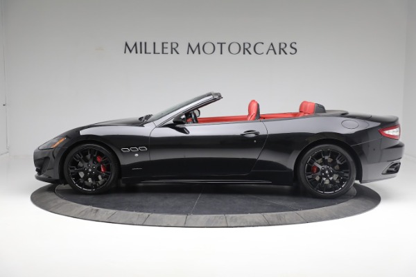 Used 2014 Maserati GranTurismo for sale Sold at Alfa Romeo of Greenwich in Greenwich CT 06830 3