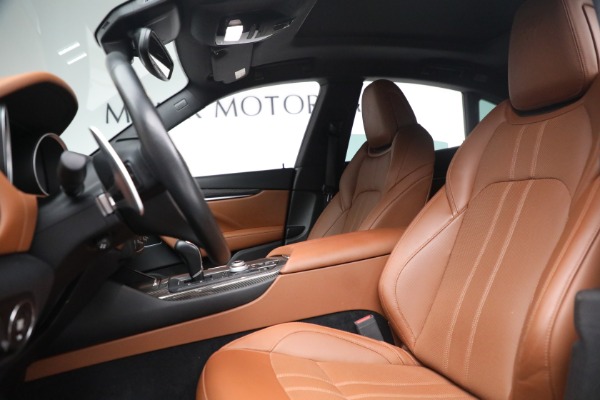 Used 2017 Maserati Levante S for sale Sold at Alfa Romeo of Greenwich in Greenwich CT 06830 14