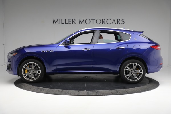 Used 2017 Maserati Levante S for sale Sold at Alfa Romeo of Greenwich in Greenwich CT 06830 3
