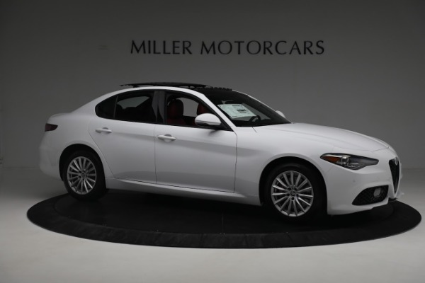 New 2022 Alfa Romeo Giulia Sprint for sale $50,545 at Alfa Romeo of Greenwich in Greenwich CT 06830 10
