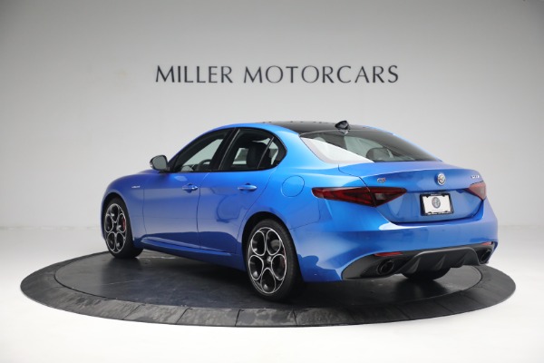 New 2022 Alfa Romeo Giulia Veloce for sale Sold at Alfa Romeo of Greenwich in Greenwich CT 06830 5