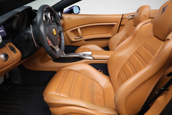 Used 2010 Ferrari California for sale Sold at Alfa Romeo of Greenwich in Greenwich CT 06830 18