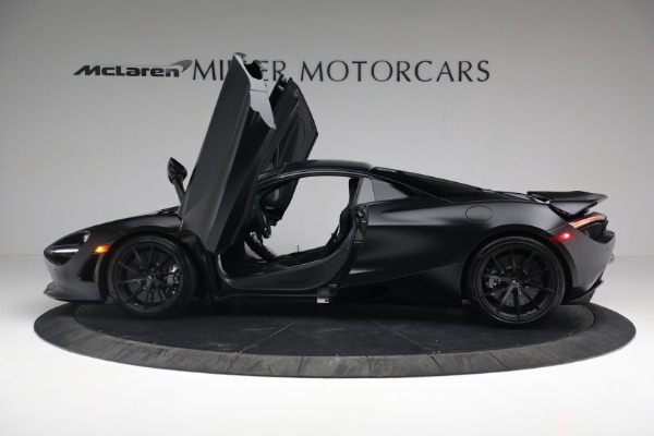 Used 2022 McLaren 720S Spider Performance for sale $369,900 at Alfa Romeo of Greenwich in Greenwich CT 06830 28