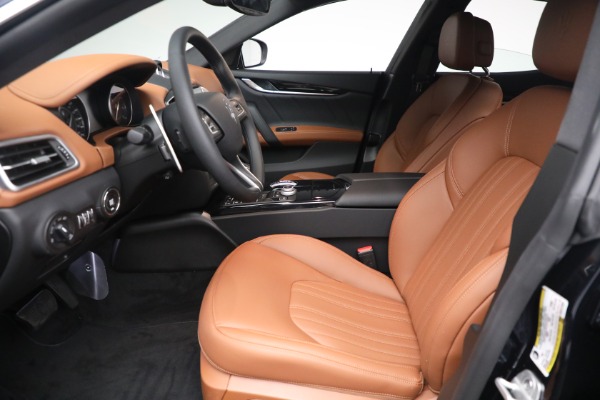 New 2022 Maserati Ghibli Modena Q4 for sale $99,755 at Alfa Romeo of Greenwich in Greenwich CT 06830 14