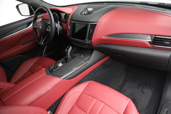 New 2022 Maserati Levante Modena for sale $113,075 at Alfa Romeo of Greenwich in Greenwich CT 06830 23