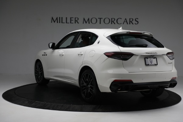 New 2022 Maserati Levante Modena for sale Sold at Alfa Romeo of Greenwich in Greenwich CT 06830 5