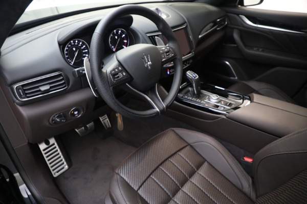 New 2022 Maserati Levante Modena for sale $113,085 at Alfa Romeo of Greenwich in Greenwich CT 06830 13