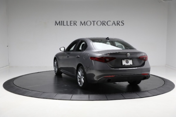 Used 2023 Alfa Romeo Giulia Sprint for sale Sold at Alfa Romeo of Greenwich in Greenwich CT 06830 11