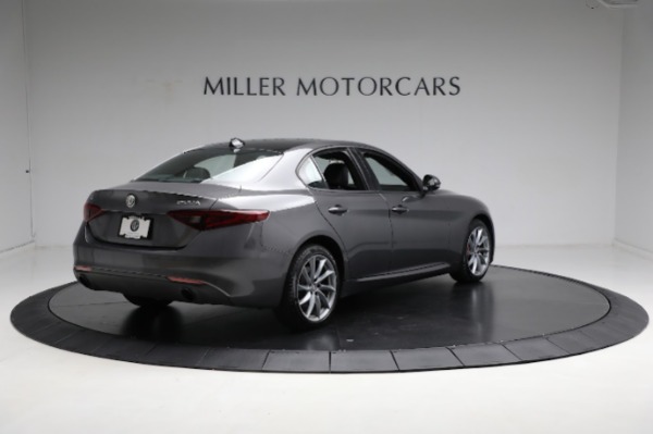 Used 2023 Alfa Romeo Giulia Sprint for sale Sold at Alfa Romeo of Greenwich in Greenwich CT 06830 16