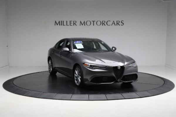 Used 2023 Alfa Romeo Giulia Sprint for sale $36,900 at Alfa Romeo of Greenwich in Greenwich CT 06830 25