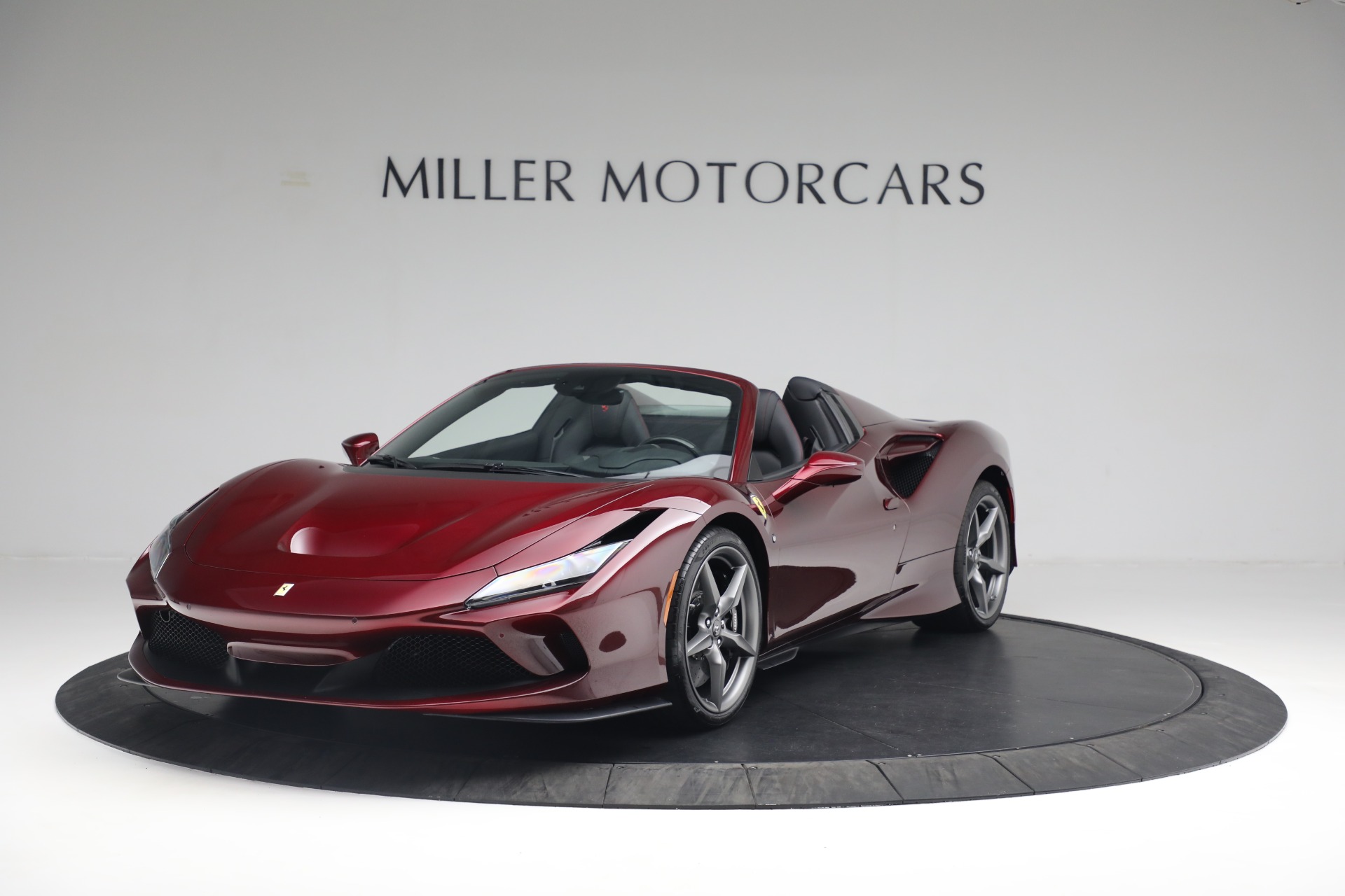 Used 2021 Ferrari F8 Spider for sale $549,900 at Alfa Romeo of Greenwich in Greenwich CT 06830 1