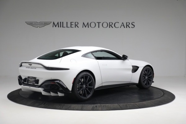 New 2022 Aston Martin Vantage Coupe for sale $185,716 at Alfa Romeo of Greenwich in Greenwich CT 06830 7