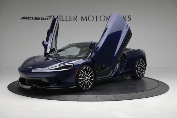 Used 2020 McLaren GT for sale $189,900 at Alfa Romeo of Greenwich in Greenwich CT 06830 13