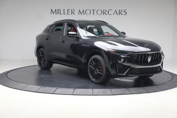 Used 2022 Maserati Levante Modena for sale $41,900 at Alfa Romeo of Greenwich in Greenwich CT 06830 11