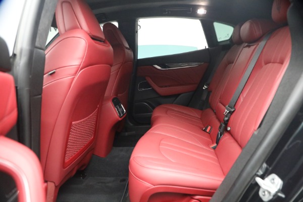 Used 2022 Maserati Levante Modena for sale $41,900 at Alfa Romeo of Greenwich in Greenwich CT 06830 20