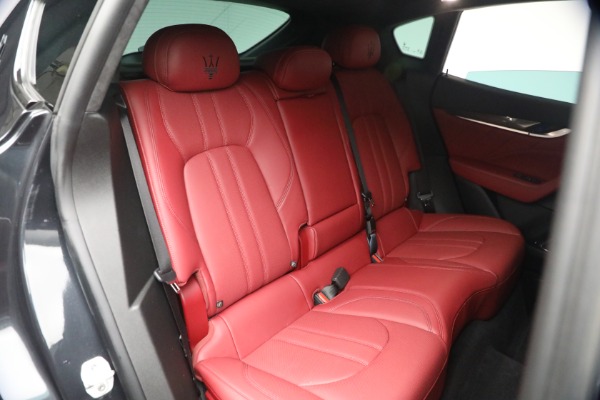 Used 2022 Maserati Levante Modena for sale $41,900 at Alfa Romeo of Greenwich in Greenwich CT 06830 23