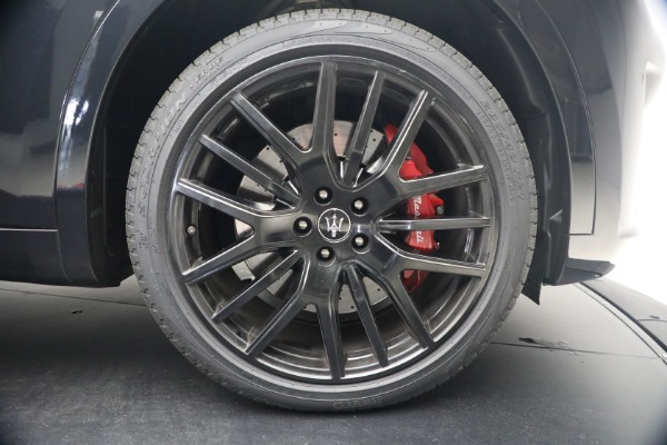 Used 2022 Maserati Levante Modena for sale $41,900 at Alfa Romeo of Greenwich in Greenwich CT 06830 25