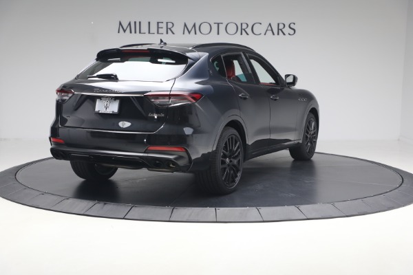 Used 2022 Maserati Levante Modena for sale $41,900 at Alfa Romeo of Greenwich in Greenwich CT 06830 7