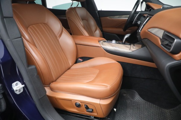 Used 2019 Maserati Levante S for sale $61,900 at Alfa Romeo of Greenwich in Greenwich CT 06830 22