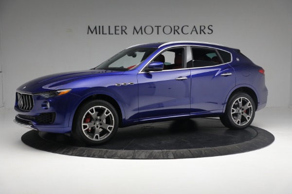 Used 2017 Maserati Levante for sale Sold at Alfa Romeo of Greenwich in Greenwich CT 06830 2