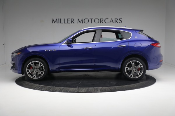 Used 2017 Maserati Levante for sale Sold at Alfa Romeo of Greenwich in Greenwich CT 06830 3