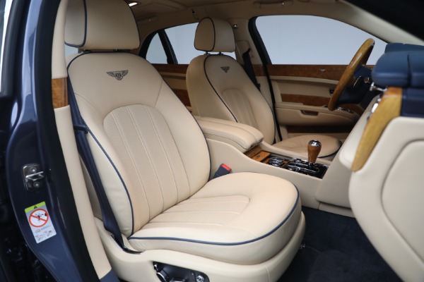 Used 2012 Bentley Mulsanne V8 for sale Sold at Alfa Romeo of Greenwich in Greenwich CT 06830 21