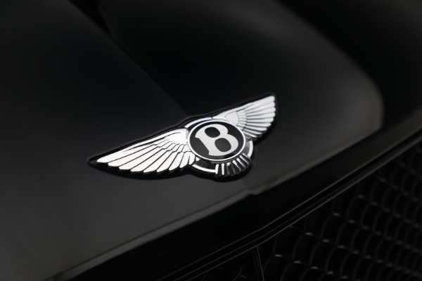 Used 2022 Bentley Bentayga V8 for sale $137,900 at Alfa Romeo of Greenwich in Greenwich CT 06830 13