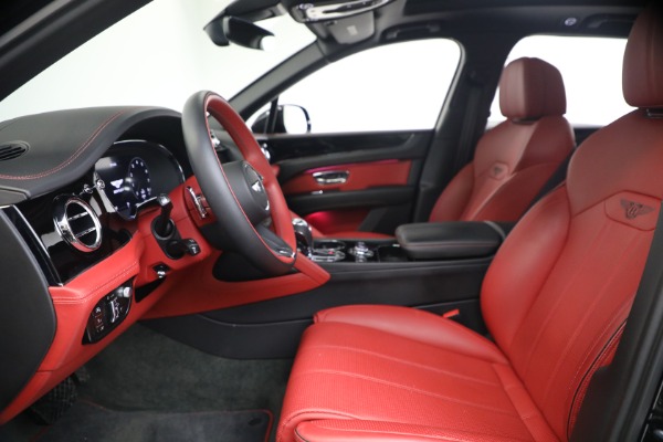 Used 2022 Bentley Bentayga V8 for sale $137,900 at Alfa Romeo of Greenwich in Greenwich CT 06830 20