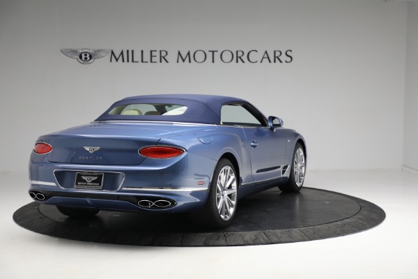 Used 2022 Bentley Continental GT V8 for sale $259,900 at Alfa Romeo of Greenwich in Greenwich CT 06830 17
