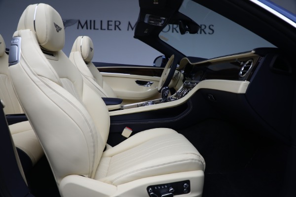Used 2022 Bentley Continental GT V8 for sale $259,900 at Alfa Romeo of Greenwich in Greenwich CT 06830 28
