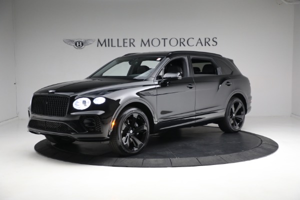 New 2023 Bentley Bentayga EWB V8 for sale $274,290 at Alfa Romeo of Greenwich in Greenwich CT 06830 1