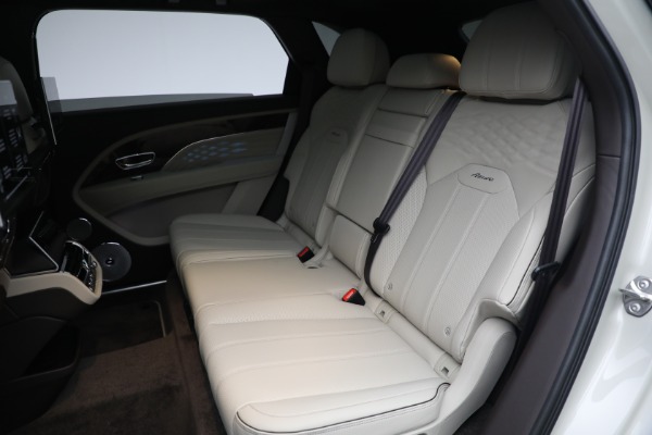 New 2023 Bentley Bentayga EWB Azure for sale $302,995 at Alfa Romeo of Greenwich in Greenwich CT 06830 19