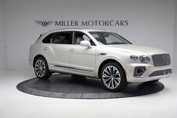 New 2023 Bentley Bentayga EWB Azure for sale $302,995 at Alfa Romeo of Greenwich in Greenwich CT 06830 7