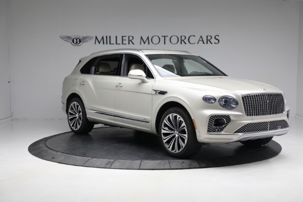New 2023 Bentley Bentayga EWB Azure for sale $302,995 at Alfa Romeo of Greenwich in Greenwich CT 06830 8