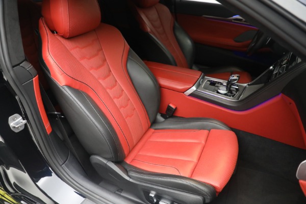 Used 2019 BMW 8 Series M850i xDrive for sale Sold at Alfa Romeo of Greenwich in Greenwich CT 06830 17