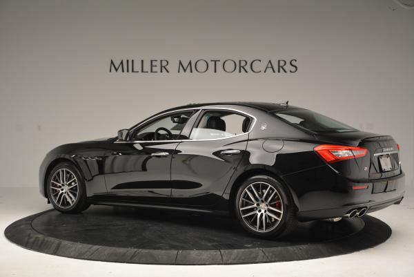 Used 2016 Maserati Ghibli S Q4 for sale Sold at Alfa Romeo of Greenwich in Greenwich CT 06830 4