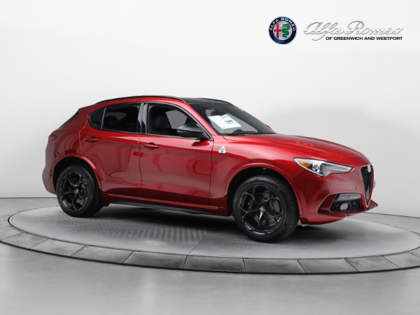 New 2023 Alfa Romeo Stelvio Quadrifoglio for sale $80,900 at Alfa Romeo of Greenwich in Greenwich CT 06830 10