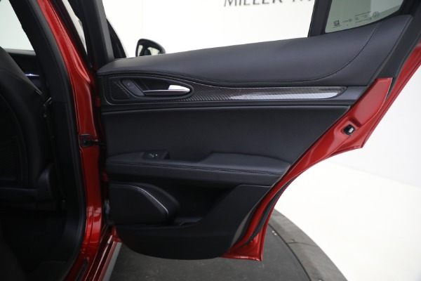 New 2023 Alfa Romeo Stelvio Quadrifoglio for sale $80,900 at Alfa Romeo of Greenwich in Greenwich CT 06830 24