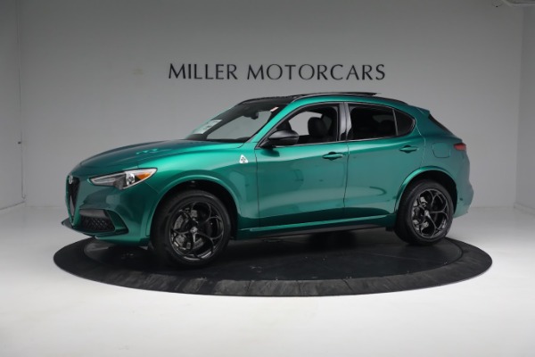New 2022 Alfa Romeo Stelvio Quadrifoglio for sale $79,290 at Alfa Romeo of Greenwich in Greenwich CT 06830 2