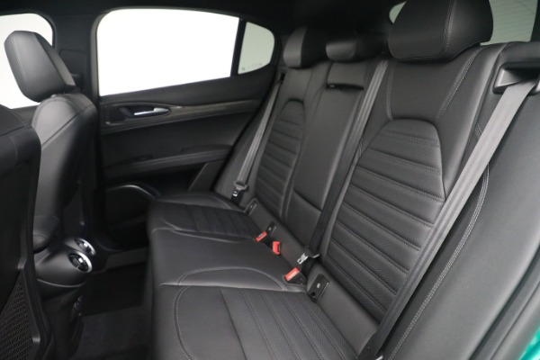 New 2022 Alfa Romeo Stelvio Quadrifoglio for sale $79,290 at Alfa Romeo of Greenwich in Greenwich CT 06830 23