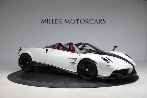 Used 2017 Pagani Huayra Roadster for sale Sold at Alfa Romeo of Greenwich in Greenwich CT 06830 10