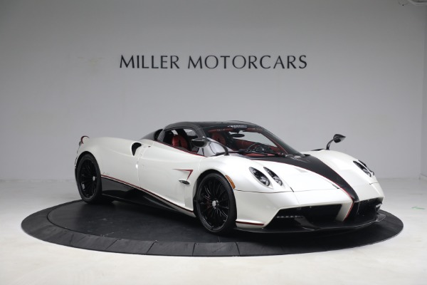 Used 2017 Pagani Huayra Roadster for sale Sold at Alfa Romeo of Greenwich in Greenwich CT 06830 18