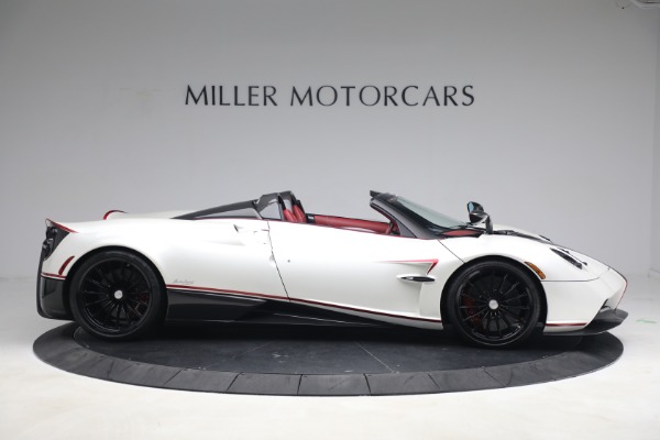 Used 2017 Pagani Huayra Roadster for sale Sold at Alfa Romeo of Greenwich in Greenwich CT 06830 9