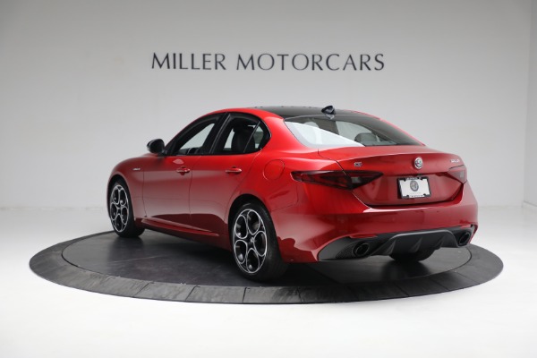 New 2023 Alfa Romeo Giulia Veloce for sale Sold at Alfa Romeo of Greenwich in Greenwich CT 06830 7