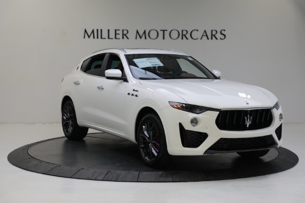 New 2022 Maserati Levante Modena for sale Sold at Alfa Romeo of Greenwich in Greenwich CT 06830 15