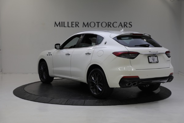 New 2022 Maserati Levante Modena for sale Sold at Alfa Romeo of Greenwich in Greenwich CT 06830 7