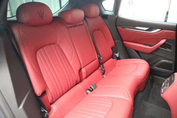 New 2023 Maserati Levante Modena for sale $112,645 at Alfa Romeo of Greenwich in Greenwich CT 06830 18